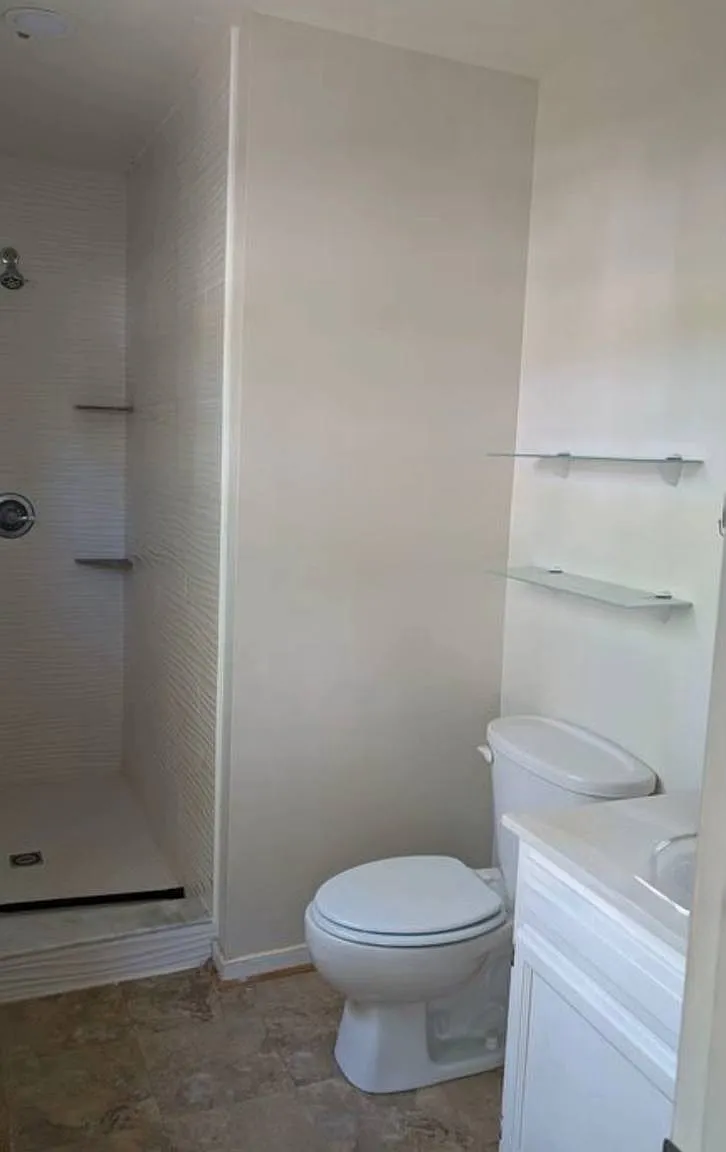 2 bed, 3.5 bath, 2565 sqft, $1,830 — Photo 3