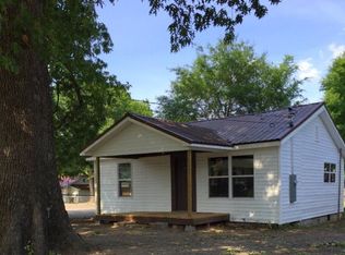504 Dantzler Ave, Dalton, GA 30721