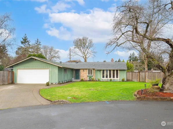 8105 79th Street SW, Lakewood, WA 98498