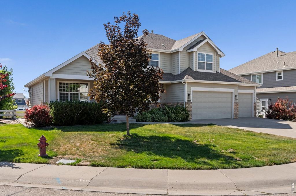 8417 Castaway Dr