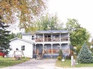2425 Edgewater St, Monroe, MI 48162