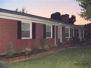 1st image of 319 Lake Ave
