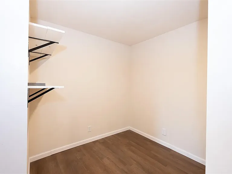 7359 E Lake Rd — Photo 24