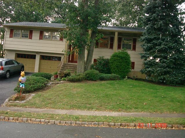 1st image of 54 Colonial Woods Dr