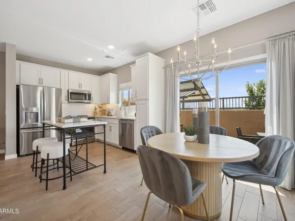 2828 W White Feather Lane, Phoenix, AZ 85085