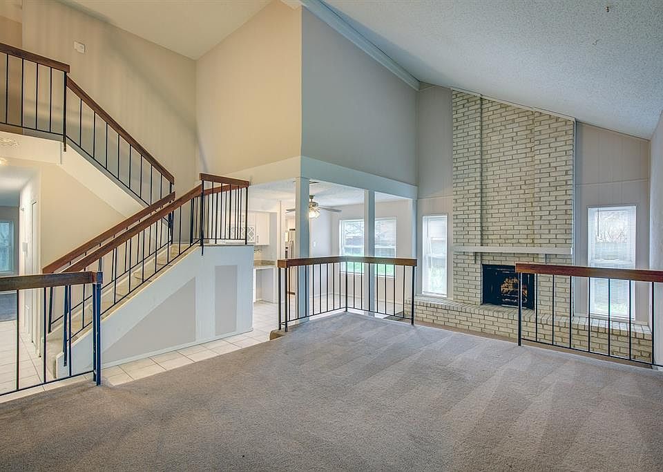 1st image of 3014 Penshire Pl