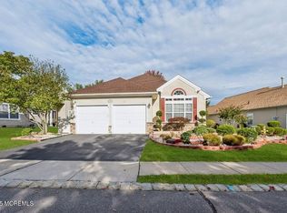 40 Isabella Dr, Manchester, NJ 08759