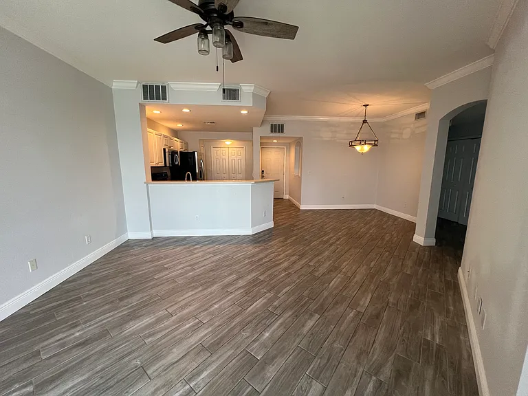 4240 Liron Ave #101 — Photo 13