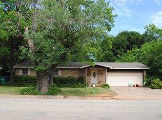 723 Cherry St, Graham, TX 76450