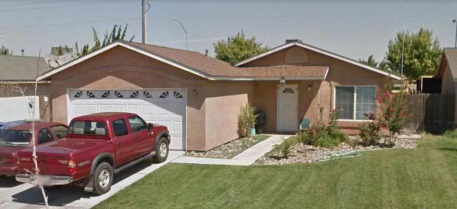527 Monique St photo 1