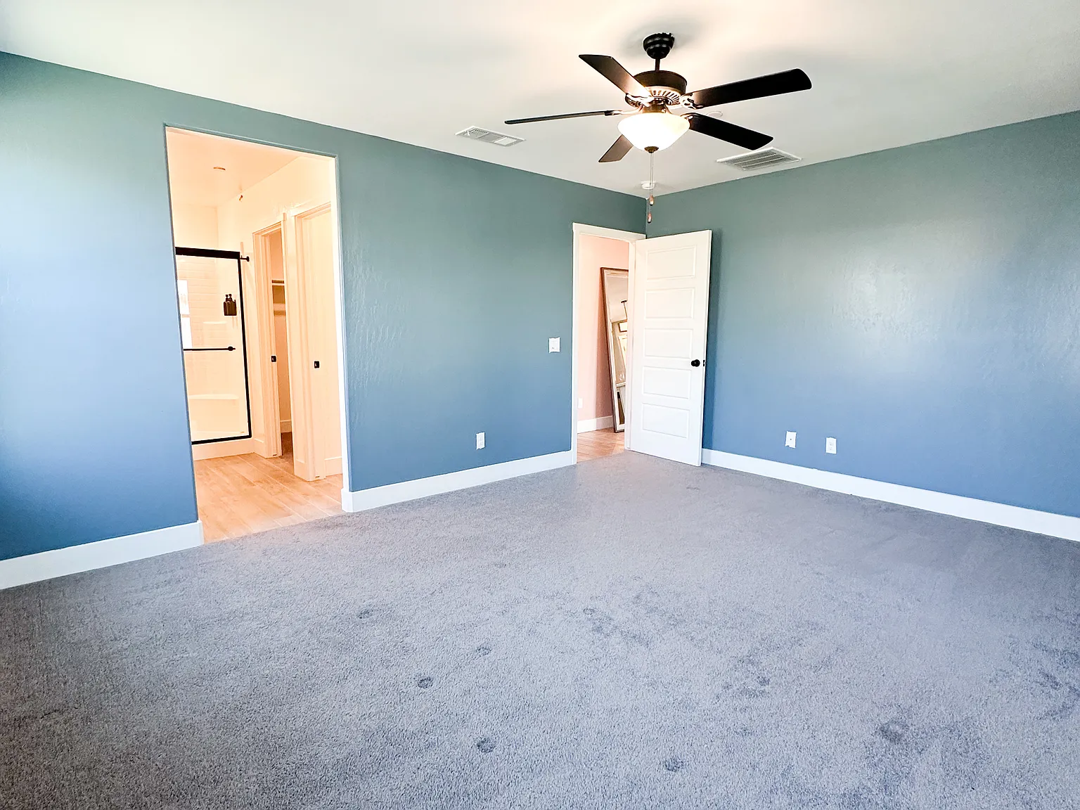 10112 Cooper Lake Ave — Photo 2