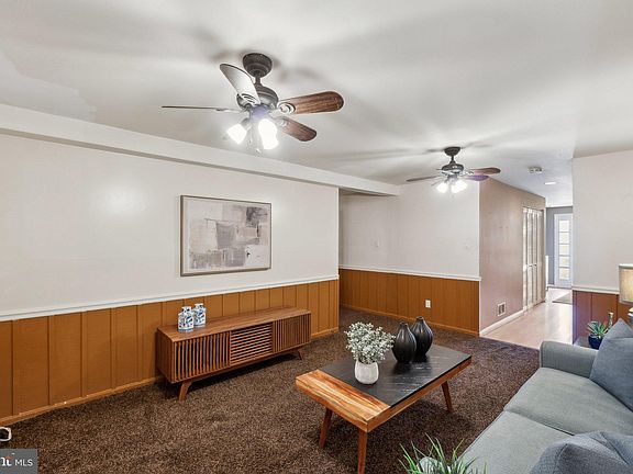 5th image of 9721 Duffer Way