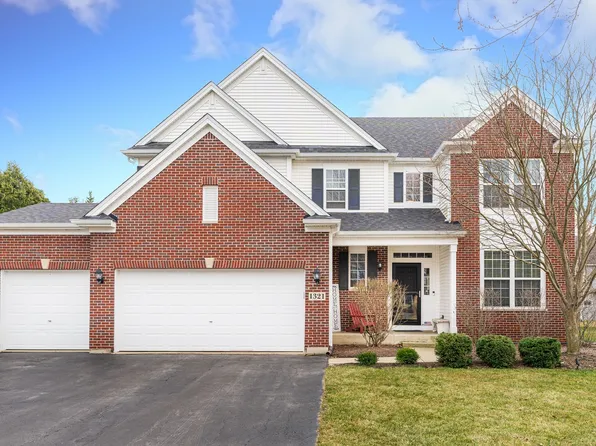 1321 Slater St, Sugar Grove, IL 60554