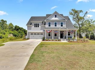 2201 Sloop Point Rd, Hampstead, NC 28443