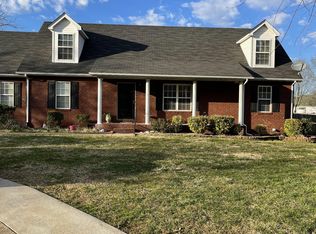 923 Compton Rd, Murfreesboro, TN 37130