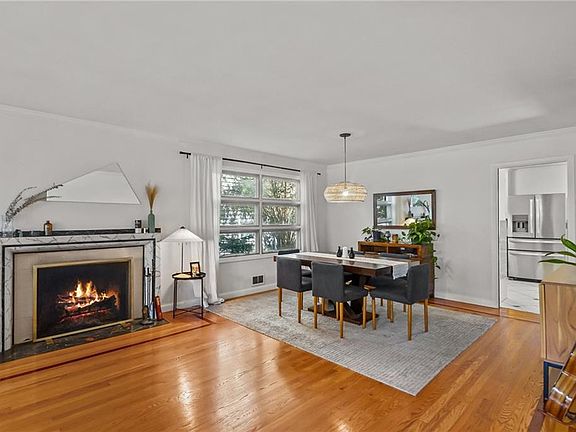 5th image of 150 Ridge St