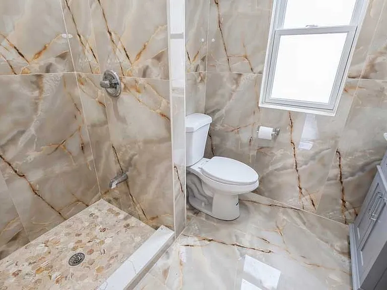 7802 Ridge Blvd #1 — Photo 24