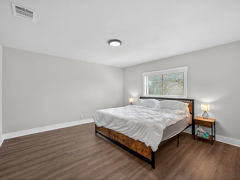 15262 Moonlit Grv — Photo 27