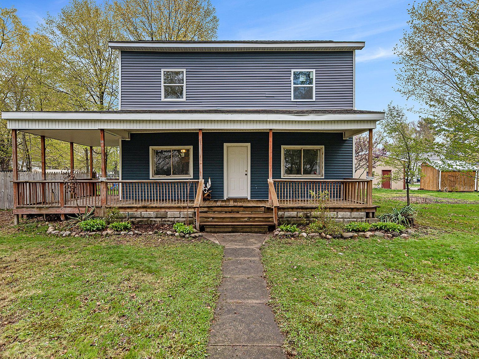 120 W Market St, Centreville, MI 49032 Zillow