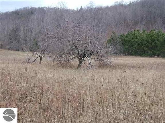3rd image of 0 S Rosinski Rd