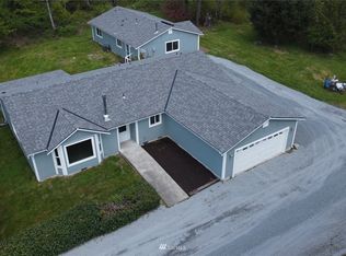 12405 Holtz Rd E, Eatonville, WA 98328