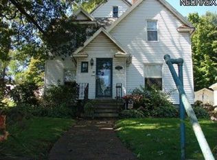 99 S Main St, Rittman, OH 44270