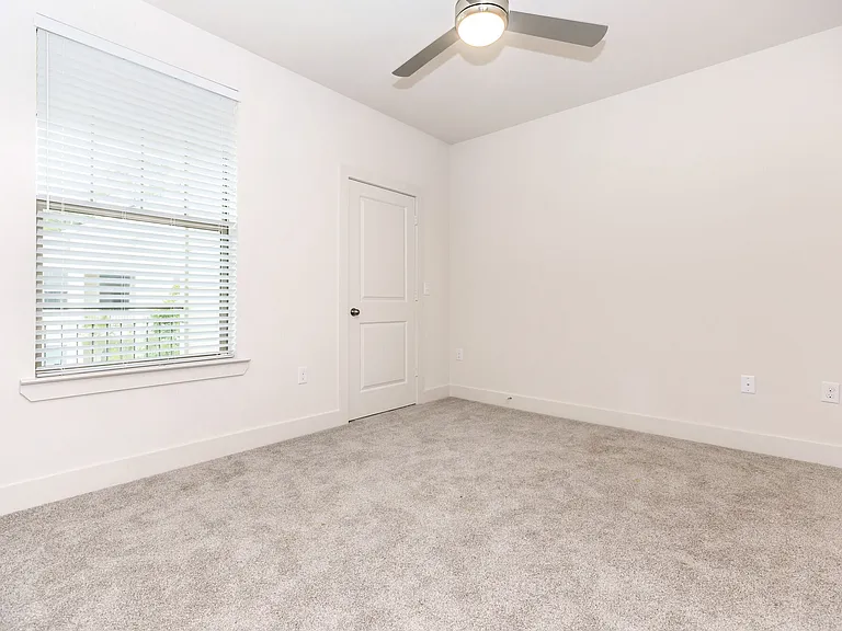 Reserve at Lake Jackson — Photo 49
