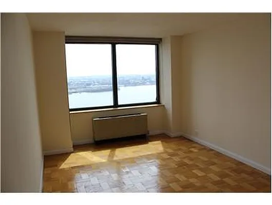 Rented by Douglas Elliman | media 11