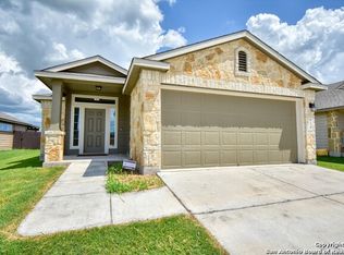934 Pumpkin Rdg, New Braunfels, TX 78130