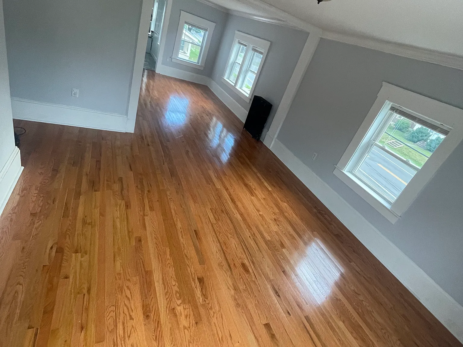 48 Hall St — Photo 2