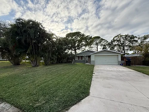 8708 Orient Way NE Photo 1