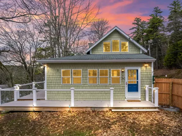 618 Gurnet Rd, Brunswick, ME 04011