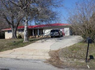 911 Alexandria Rd, Weaver, AL 36277