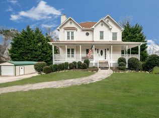 153 Springwater Trl, Woodstock, GA 30188