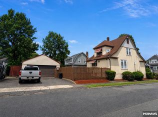 72 Rosedale Ave, Elmwood Park, NJ 07407