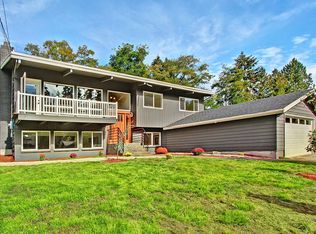 6452 NE 153rd St, Kenmore, WA 98028