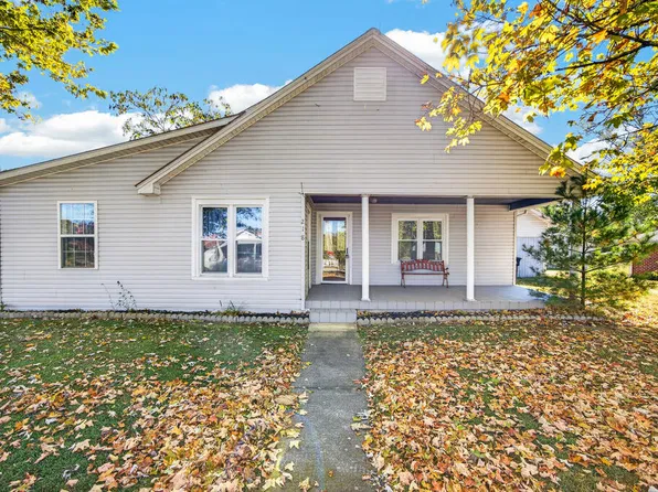 218 E Lake Ave, Celina, TN 38551