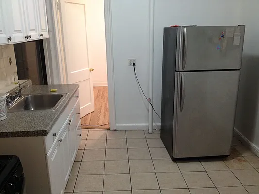 Rented by Skygroup Realty | media 13