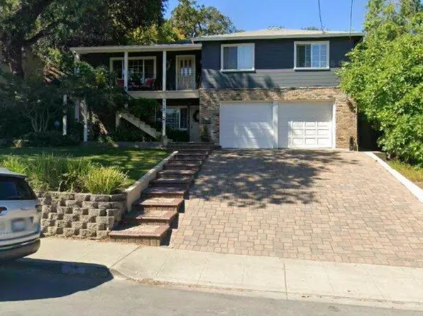718 Alameda De Las Pulgas, Redwood City, CA 94061