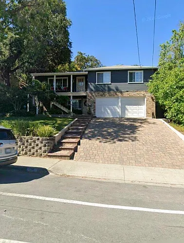 718 Alameda De Las Pulgas Photo 1