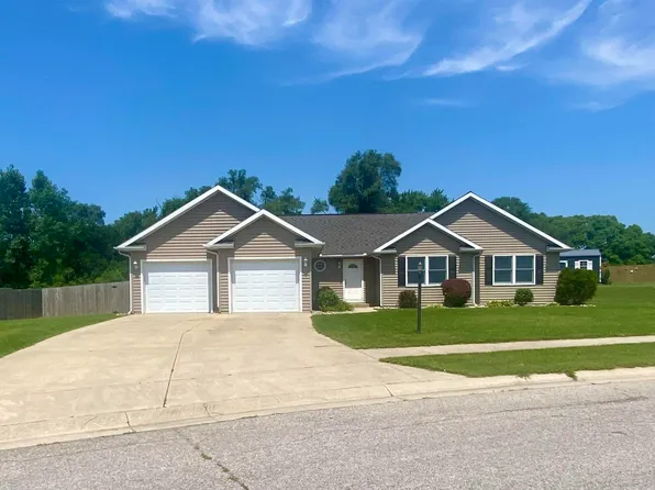 4258 E Duffy Dr, Syracuse, IN 46567