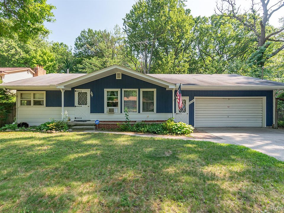 1st image of 3254 Woodland Ct