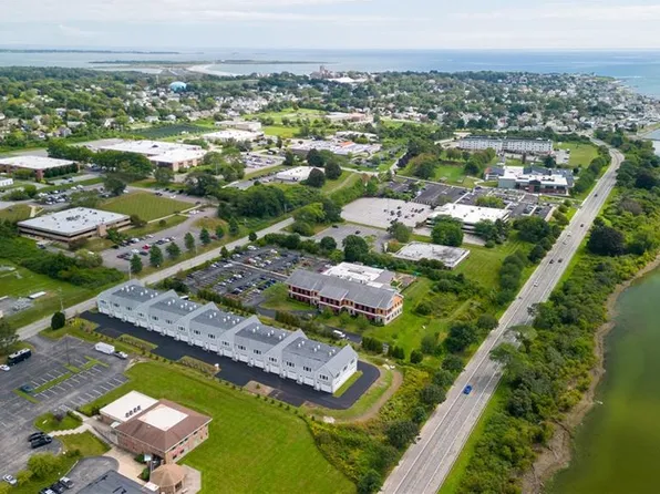55 John Clarke Rd #18, Middletown, RI 02842