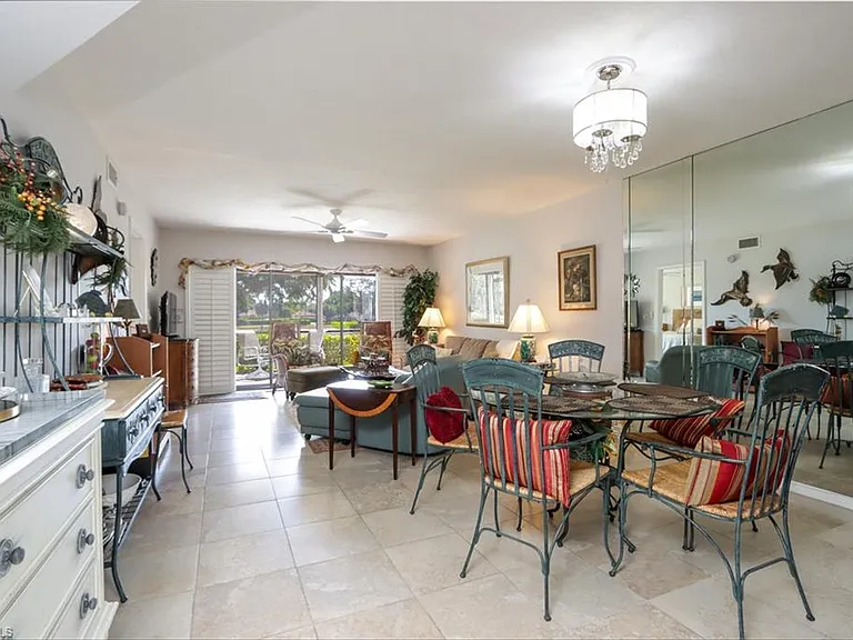 505 Lake Louise Cir #101 — Photo 7