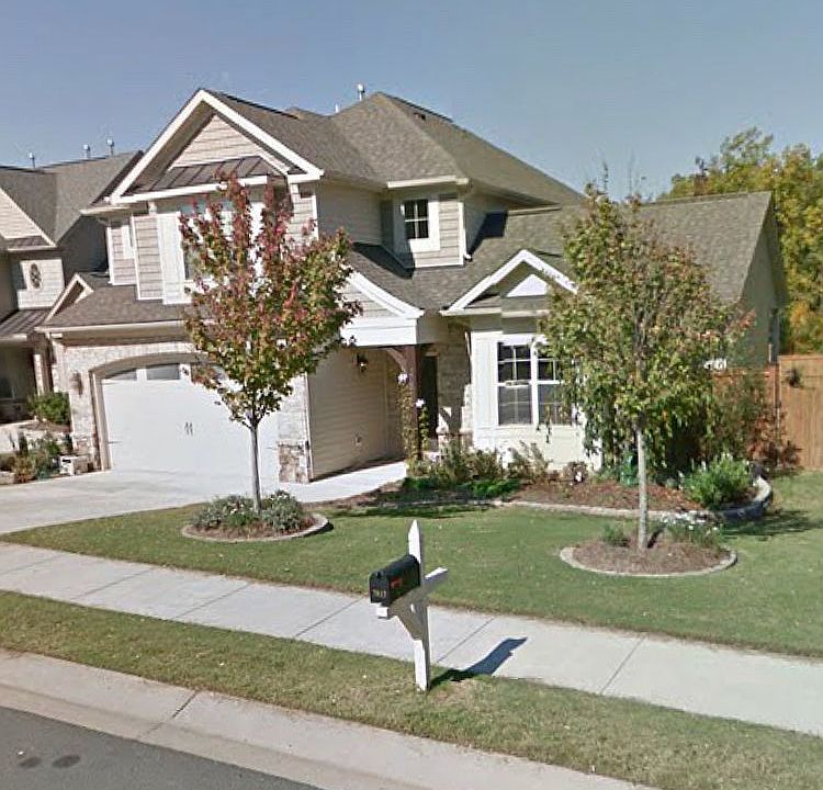 2nd image of 7815 Berry Crest Ave