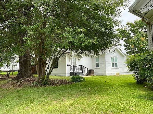 604 N Bolivar St — Photo 5