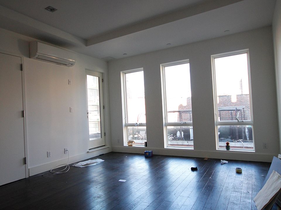 1st image of 45 Montrose Ave