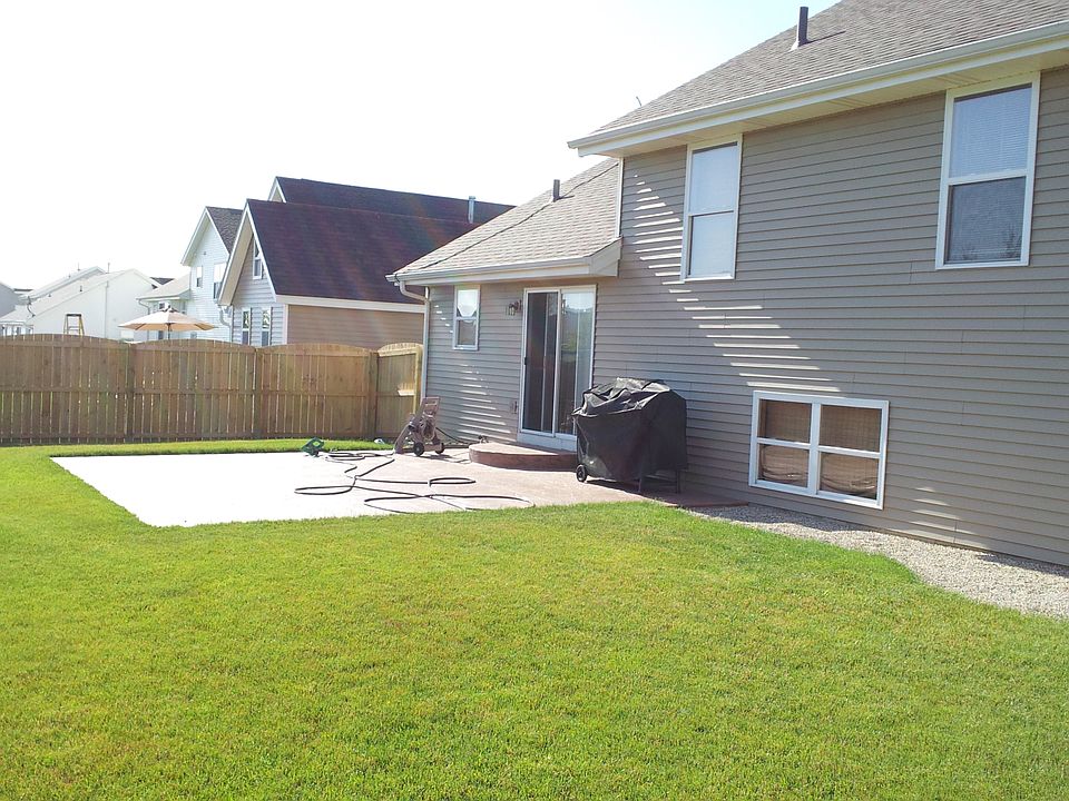 2nd image of 3809 Allenhurst Ln