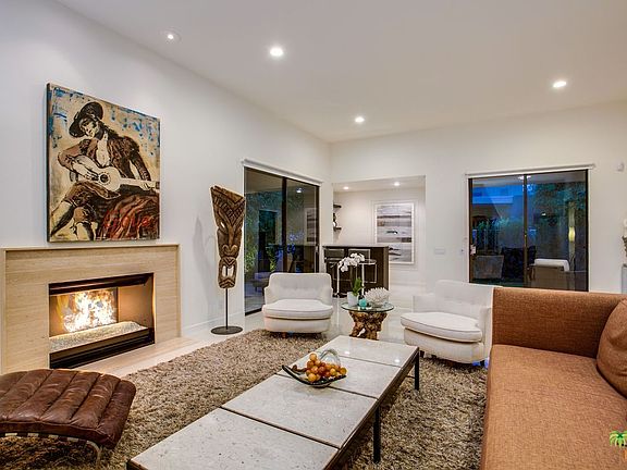 2nd image of 1802 S La Paloma