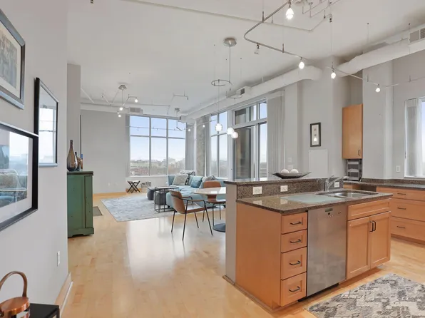 100 2nd St N Unit E-a560, Minneapolis, MN 55413